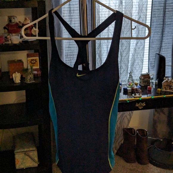 Nike bathing suits - Picture 5 of 5